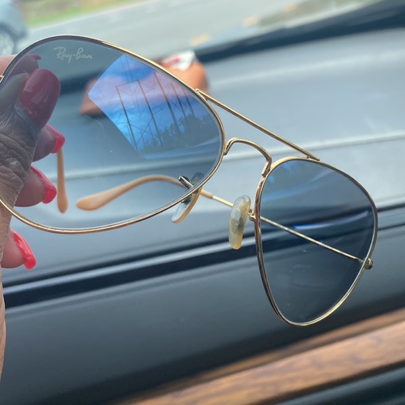 Polarized Ray ban- used couple of times. - Picture 3 of 3